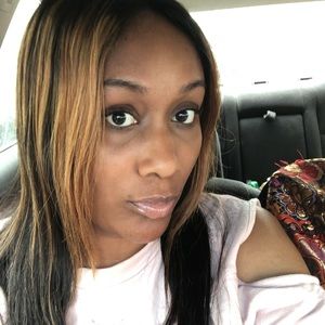 Meet your Posher, Ashera